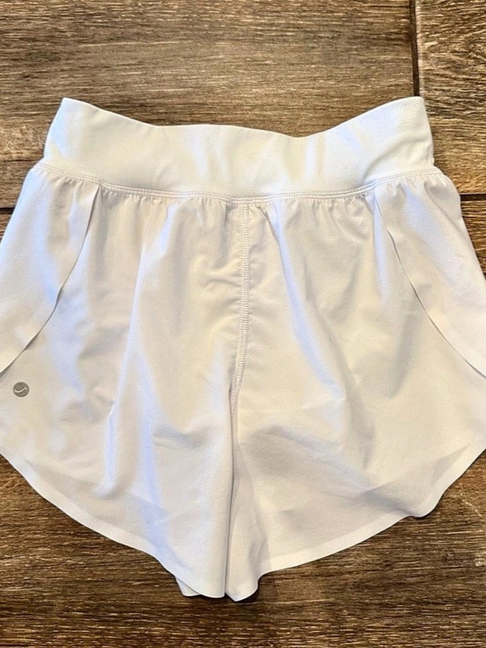 CRZ YOGA Feathery-Fit Soft High Rise Lined Shorts 3" White Small Like New